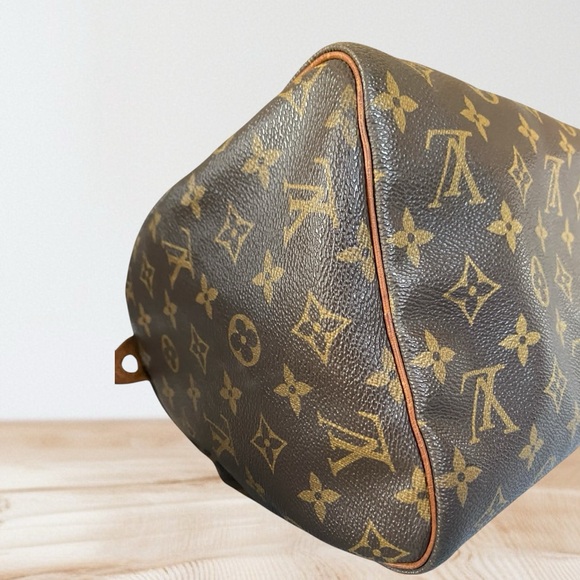 Louis Vuitton Monogram Speedy 30 - Picture 5 of 12
